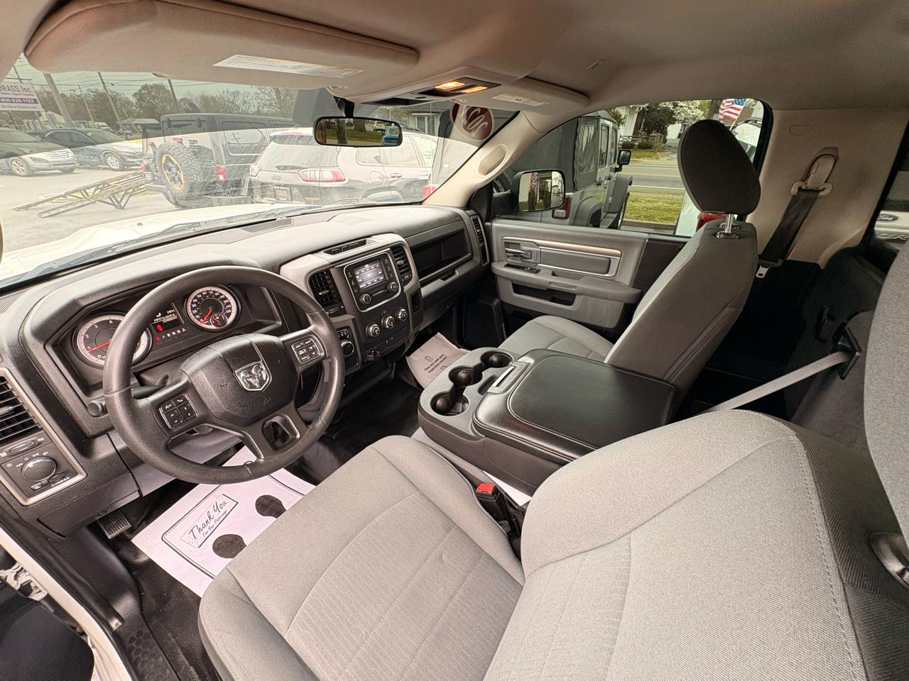 RAM 1500 Classic Tradesman 4x2 Reg Cab 8' Box 2021