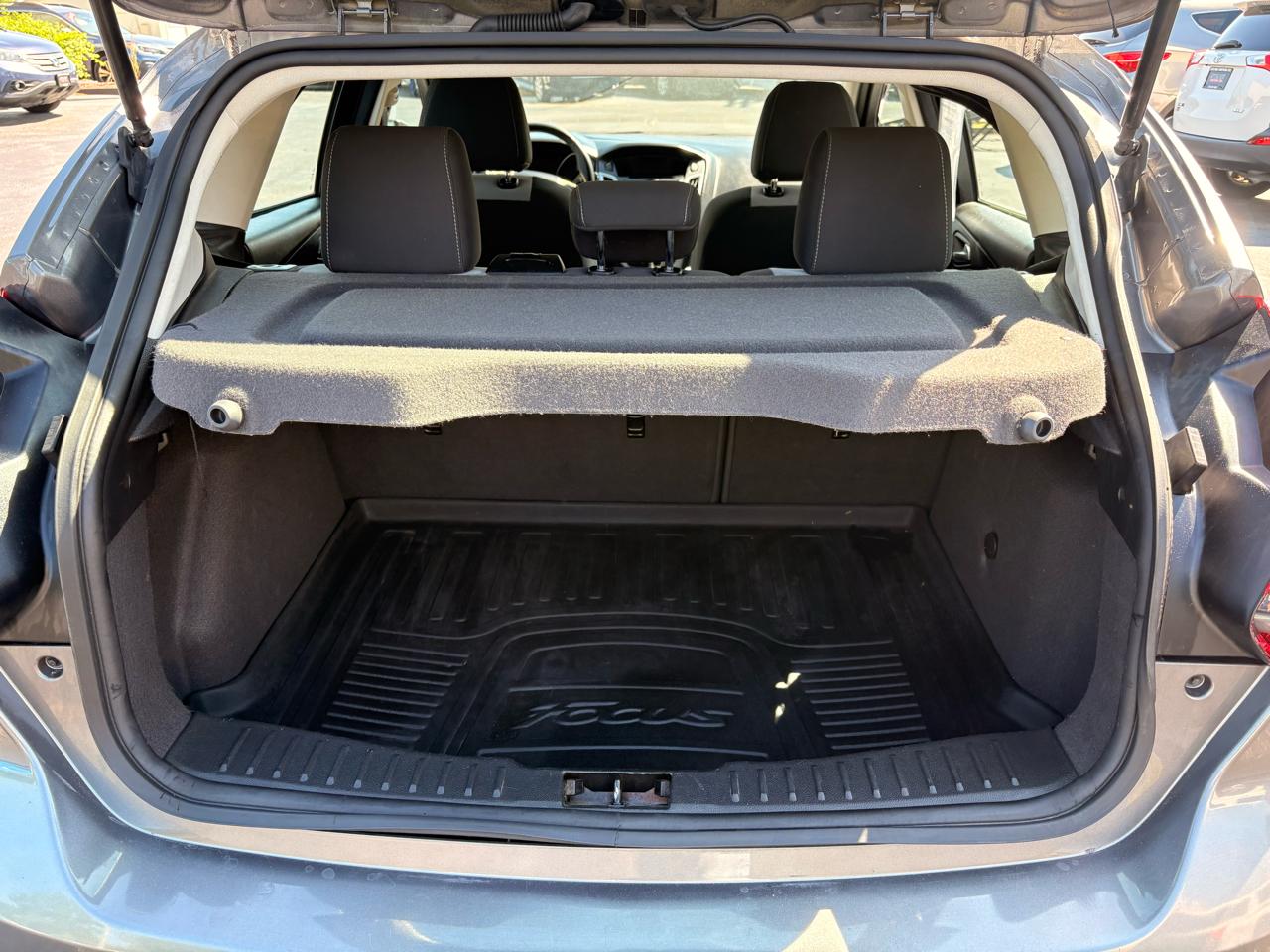 Ford Focus 5dr HB SE 2012