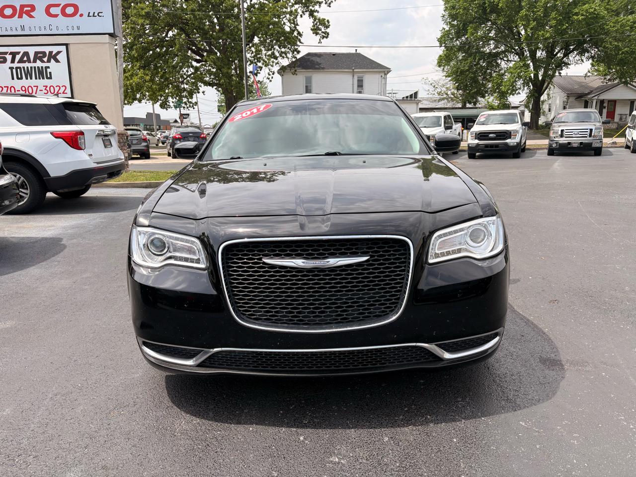 Chrysler 300 Limited RWD 2017