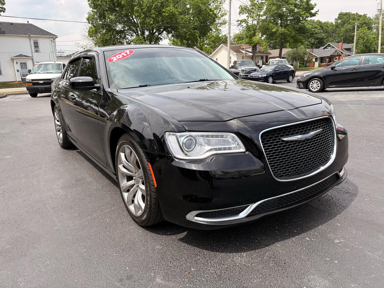 Chrysler 300 Limited RWD 2017