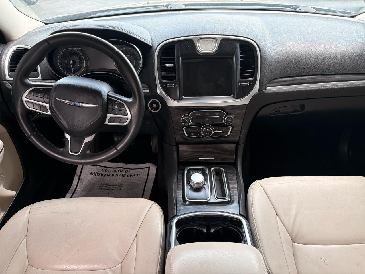 Chrysler 300 Limited RWD 2017