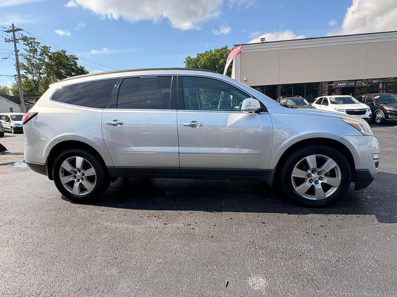 Chevrolet Traverse AWD 4dr LTZ 2015