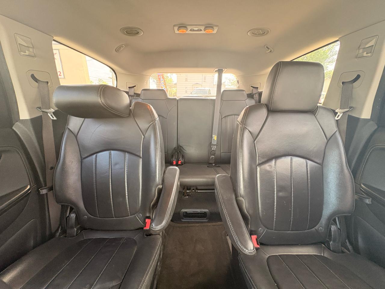 Chevrolet Traverse AWD 4dr LTZ 2015