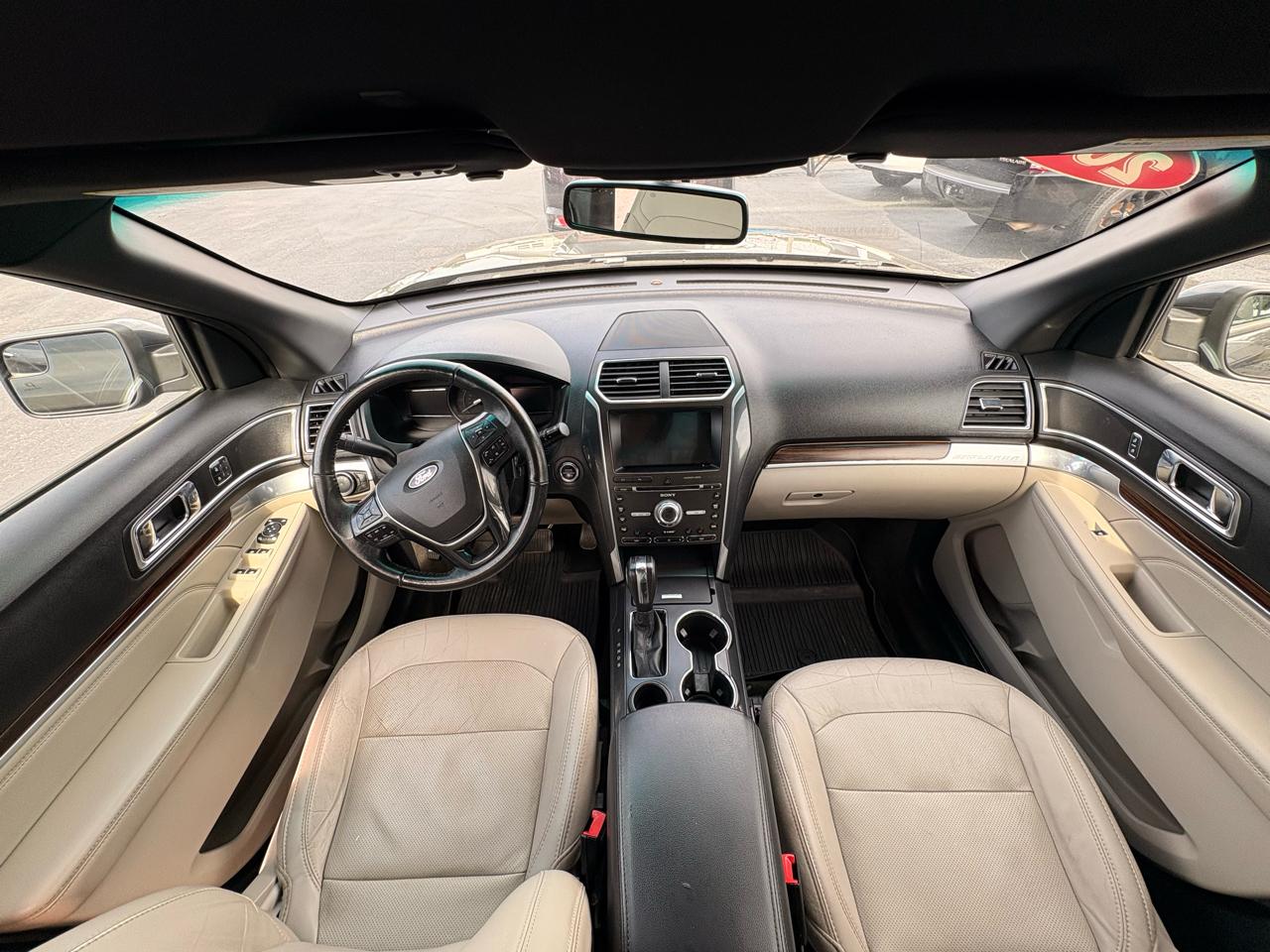 Ford Explorer Limited FWD 2018