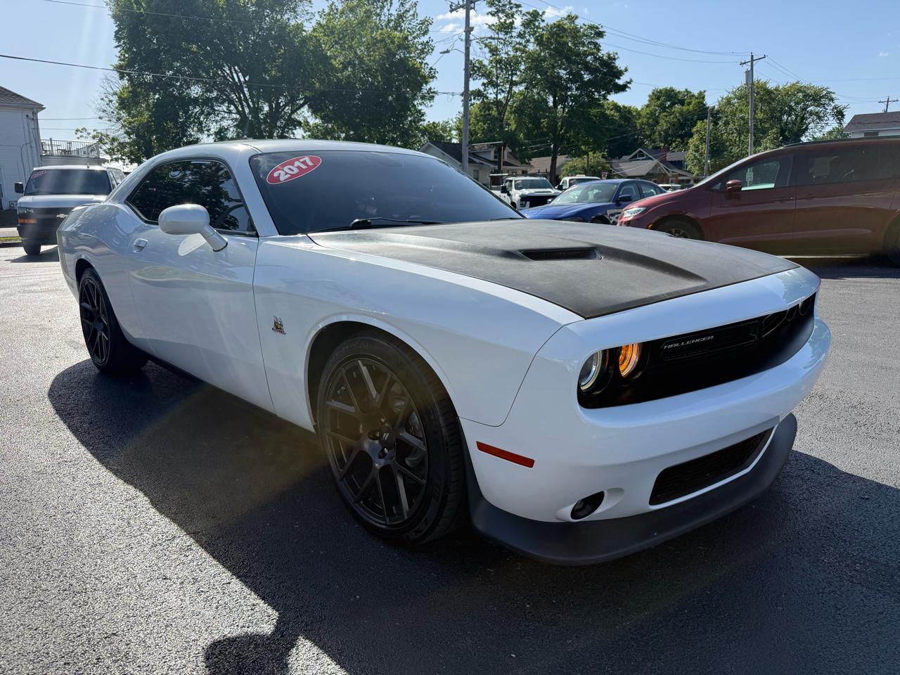 Dodge Challenger R/T Scat Pack Coupe 2017