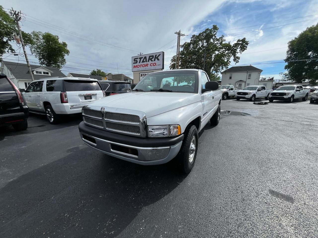 Dodge Ram 2500 2dr Reg Cab 135" WB HD 2001
