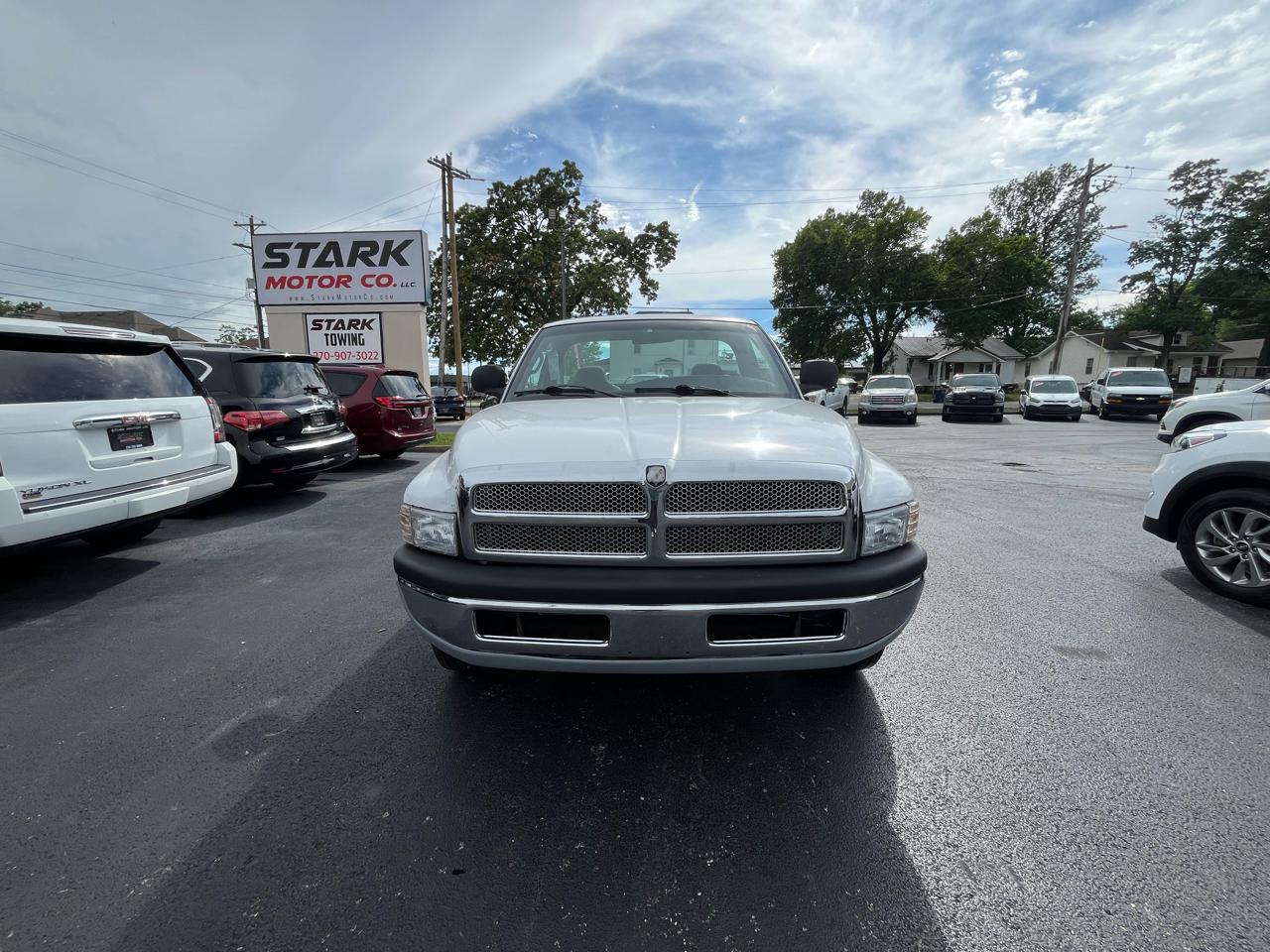 Dodge Ram 2500 2dr Reg Cab 135" WB HD 2001