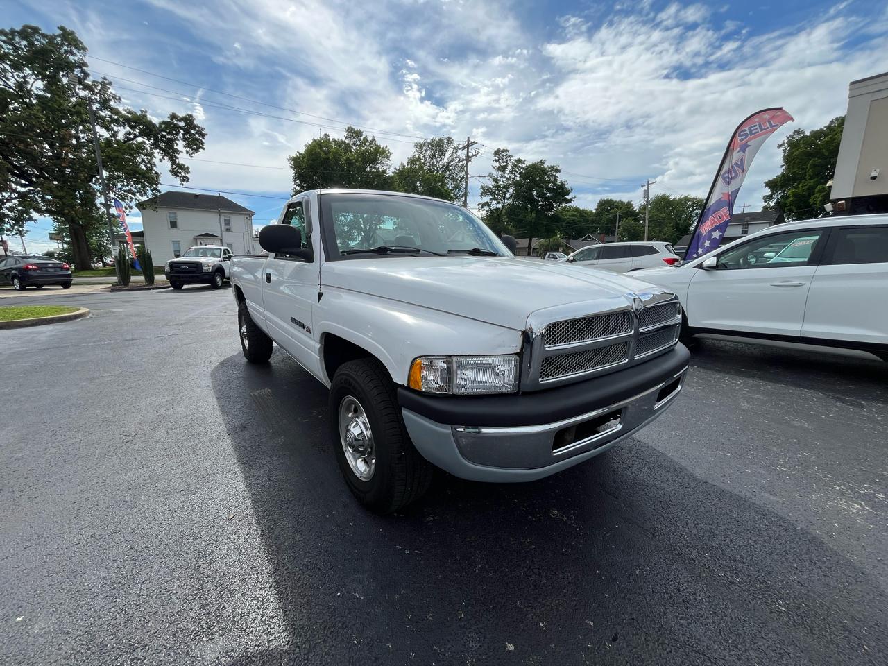 Dodge Ram 2500 2dr Reg Cab 135" WB HD 2001