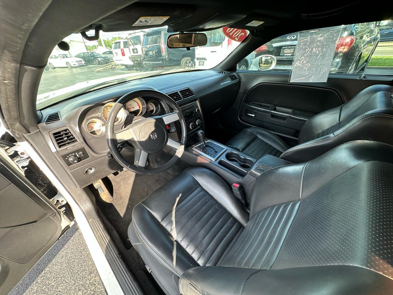 Dodge Challenger 2dr Cpe R/T 2010