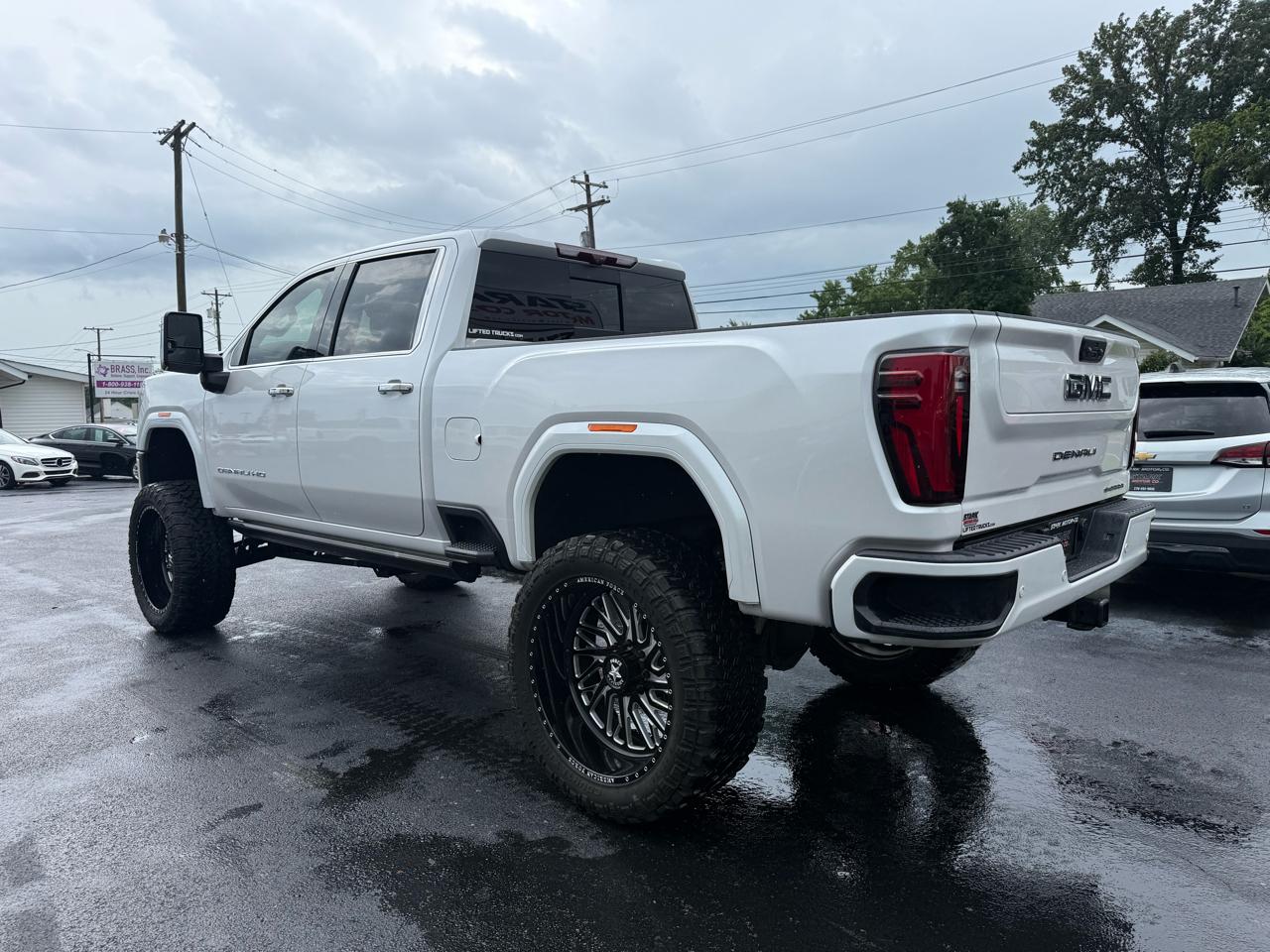GMC Sierra 3500HD 4WD Crew Cab 159" Denali Ultimate 2024