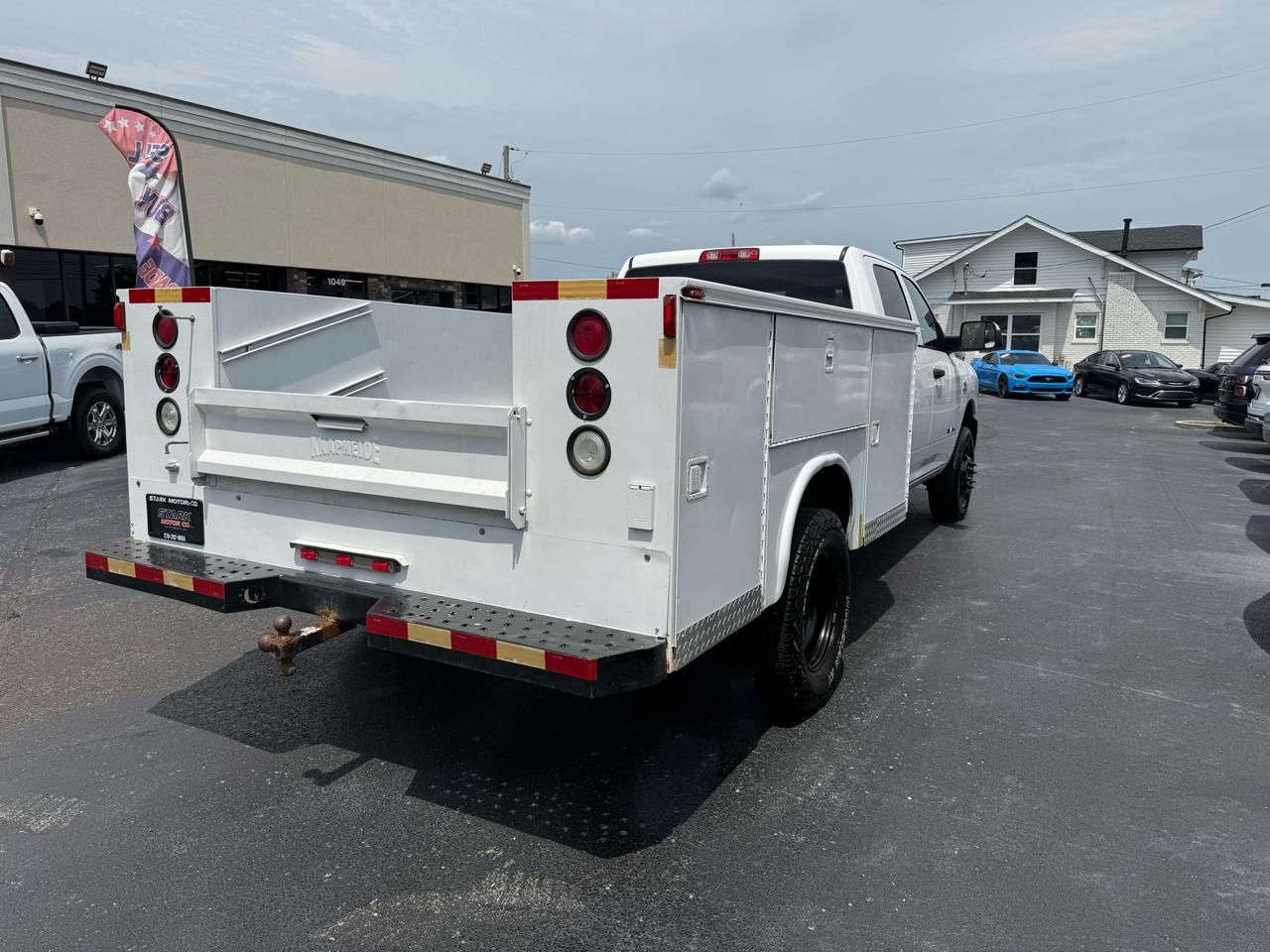 RAM 3500 Chassis Cab Tradesman 2WD Crew Cab 60" CA 172.4" WB 2022