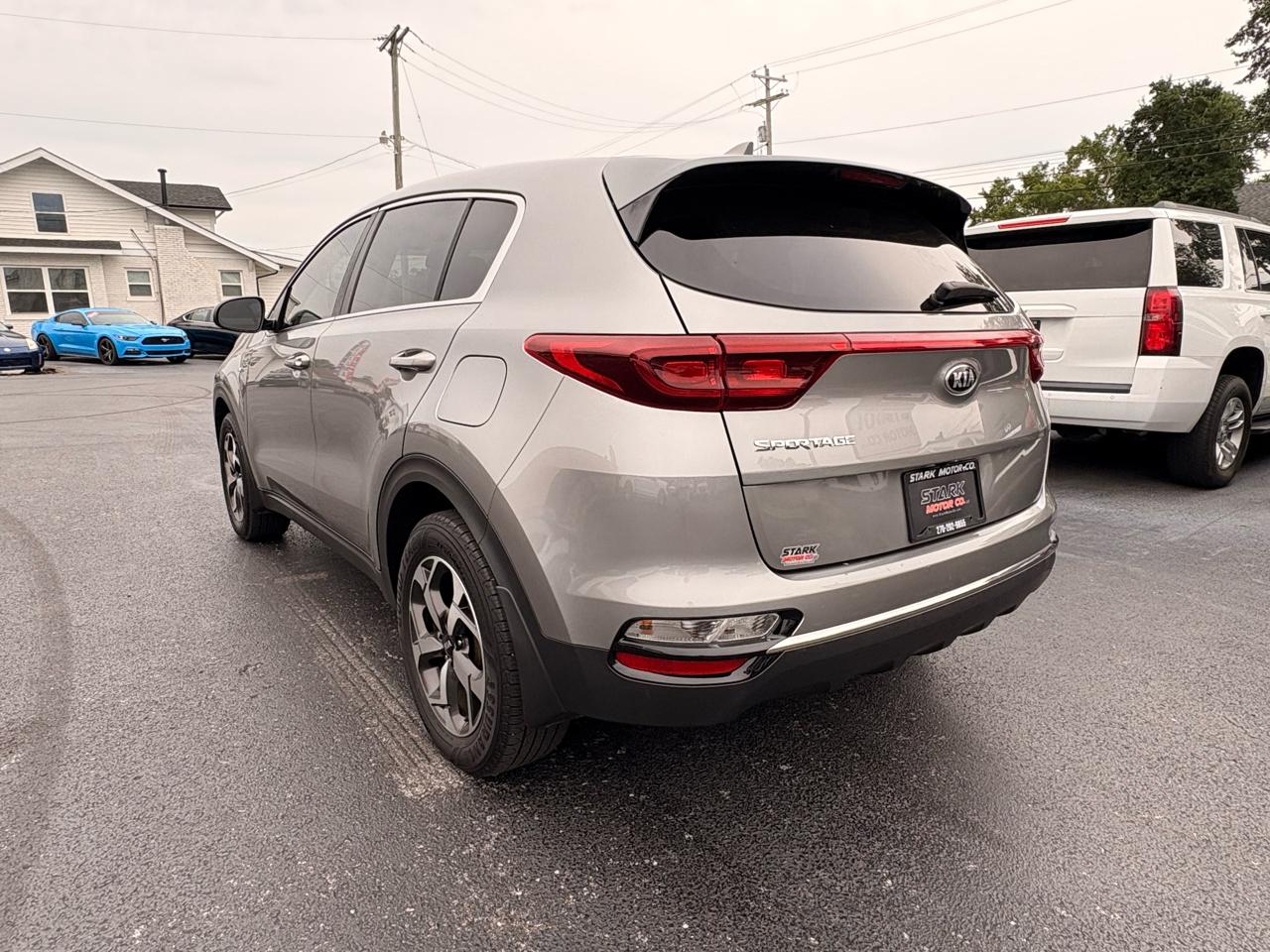 2020 Kia Sportage LX - Photo 7