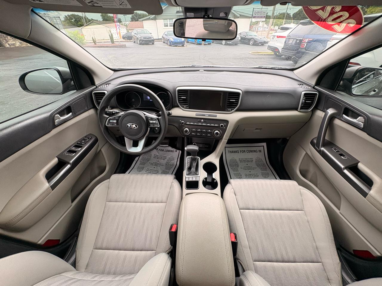 2020 Kia Sportage LX - Photo 11