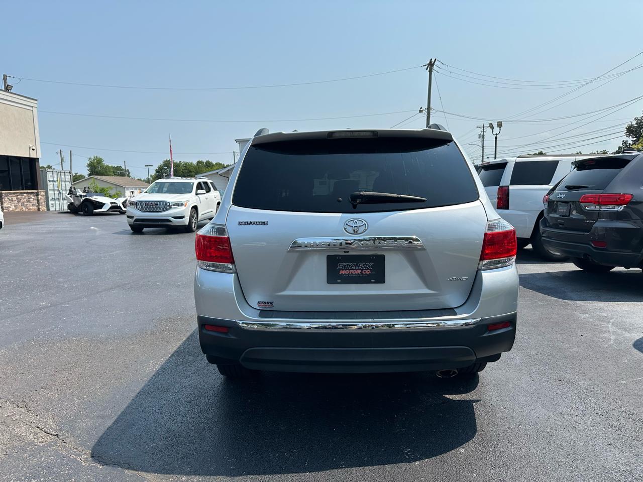 Toyota Highlander 4WD 4dr V6 Limited (Natl) 2012