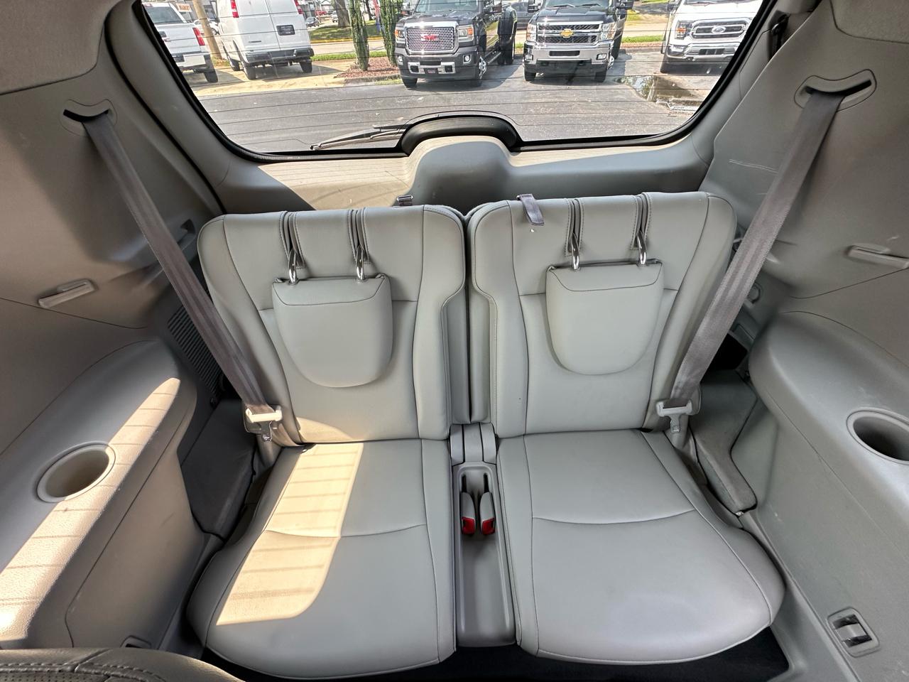 Toyota Highlander 4WD 4dr V6 Limited (Natl) 2012