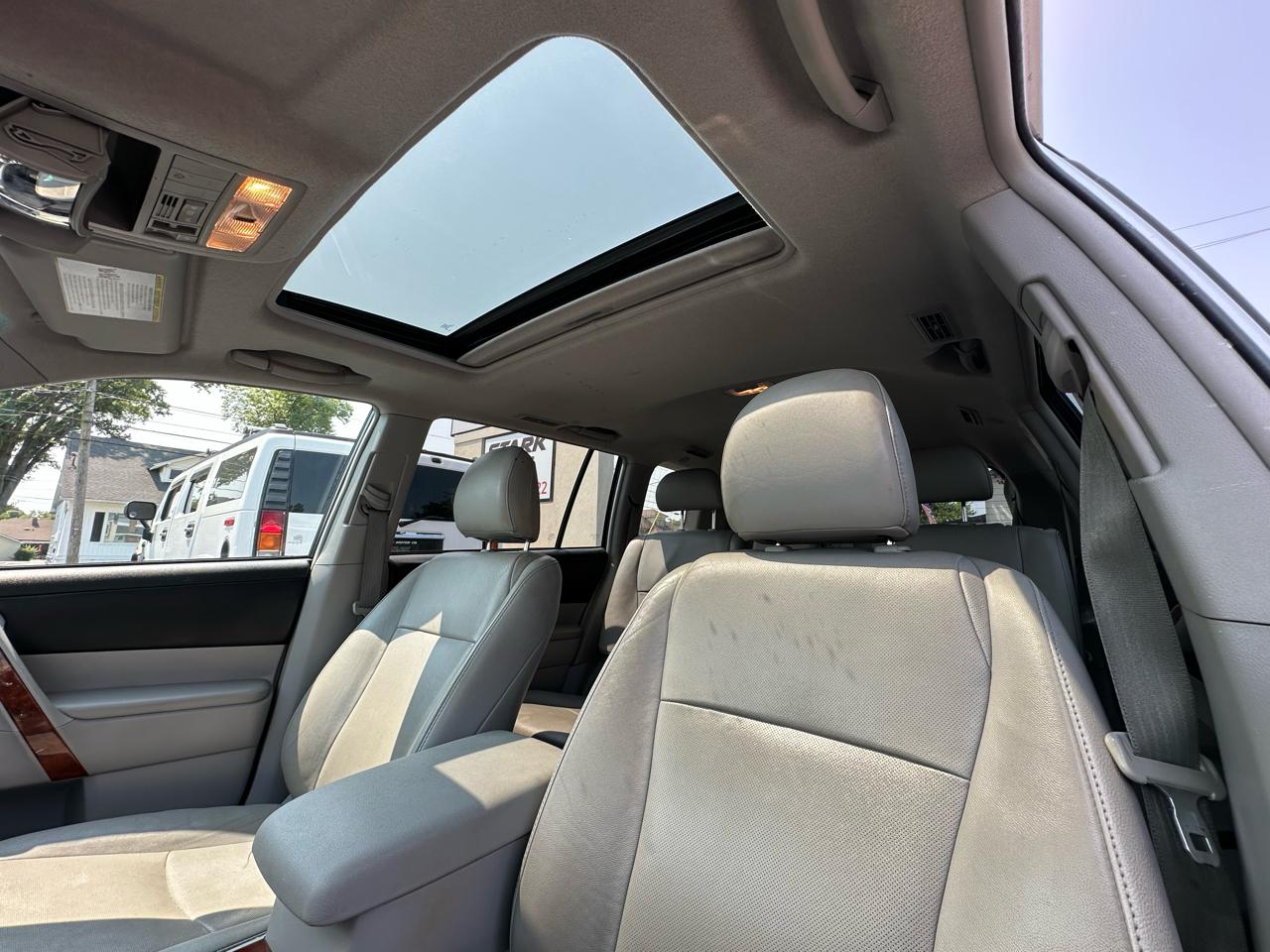 Toyota Highlander 4WD 4dr V6 Limited (Natl) 2012