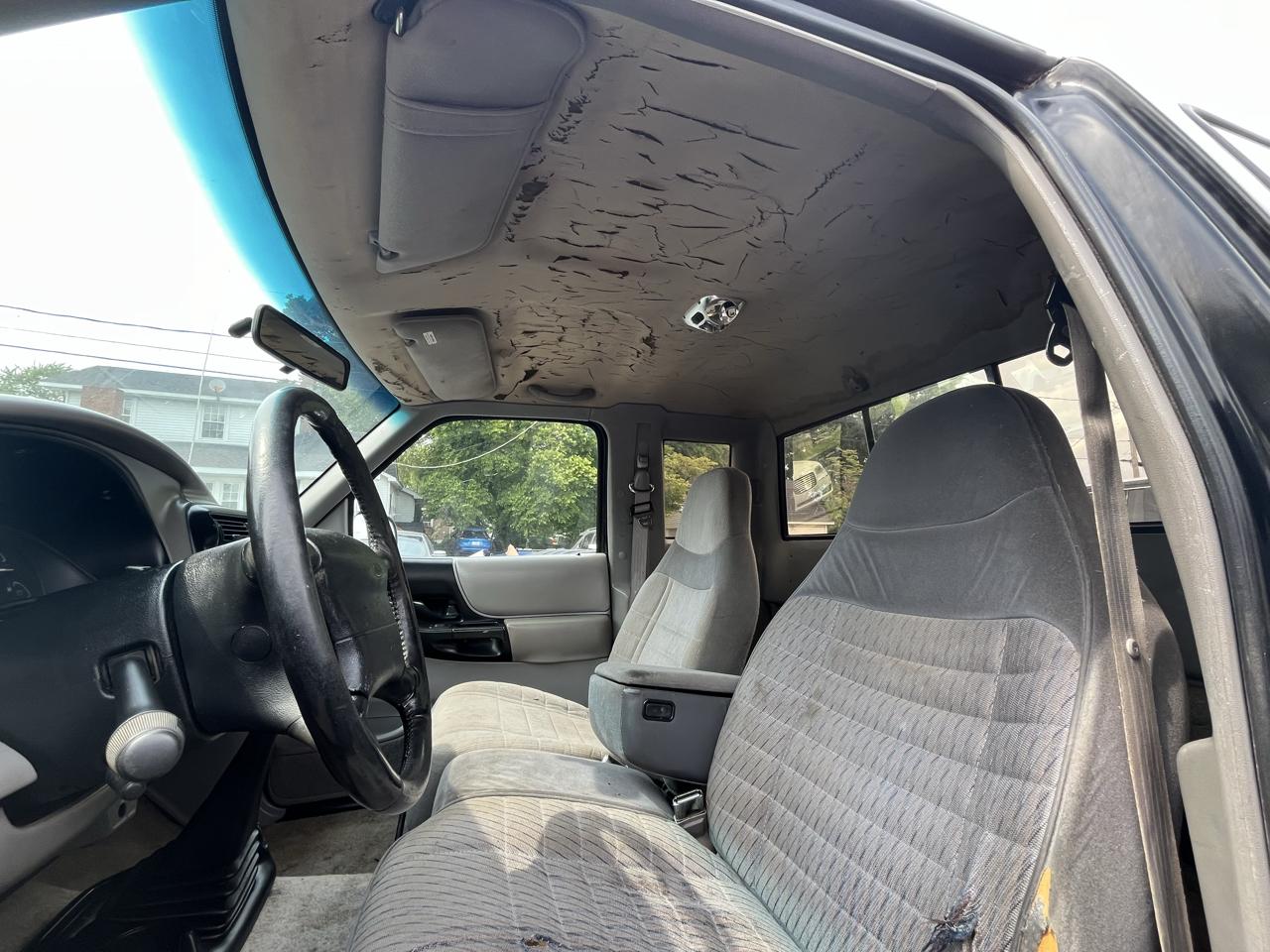 Ford Ranger Supercab 125.4" WB XLT 1997