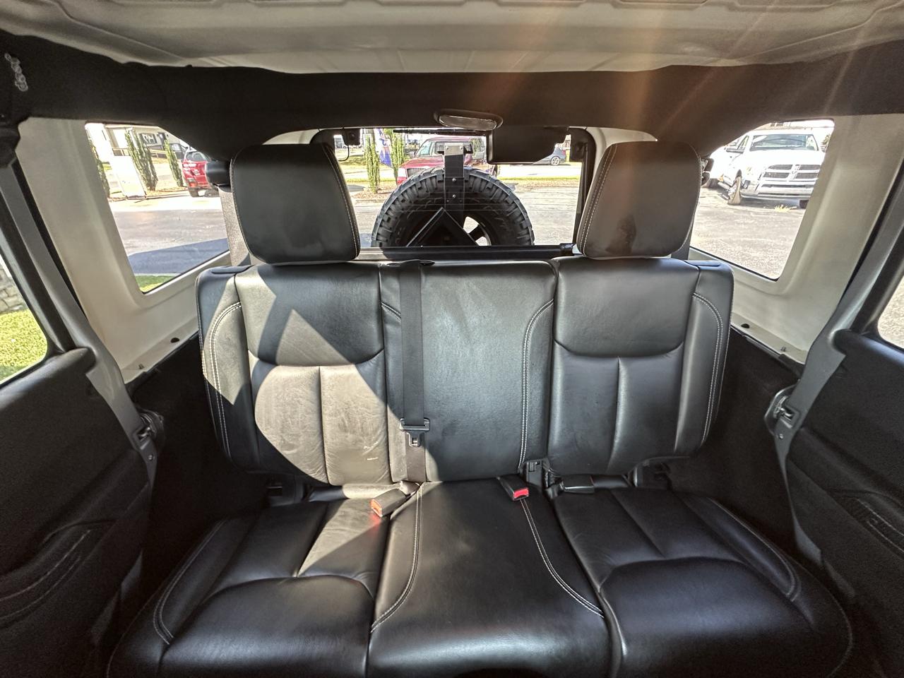 Jeep Wrangler Unlimited 4WD 4dr Polar Edition *Ltd Avail* 2014