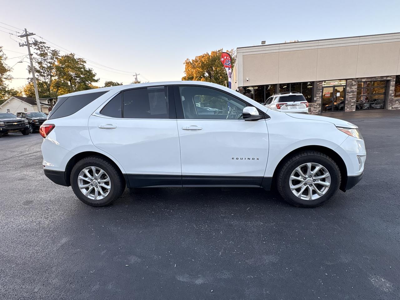 Chevrolet Equinox AWD 4dr LT w/2FL 2019