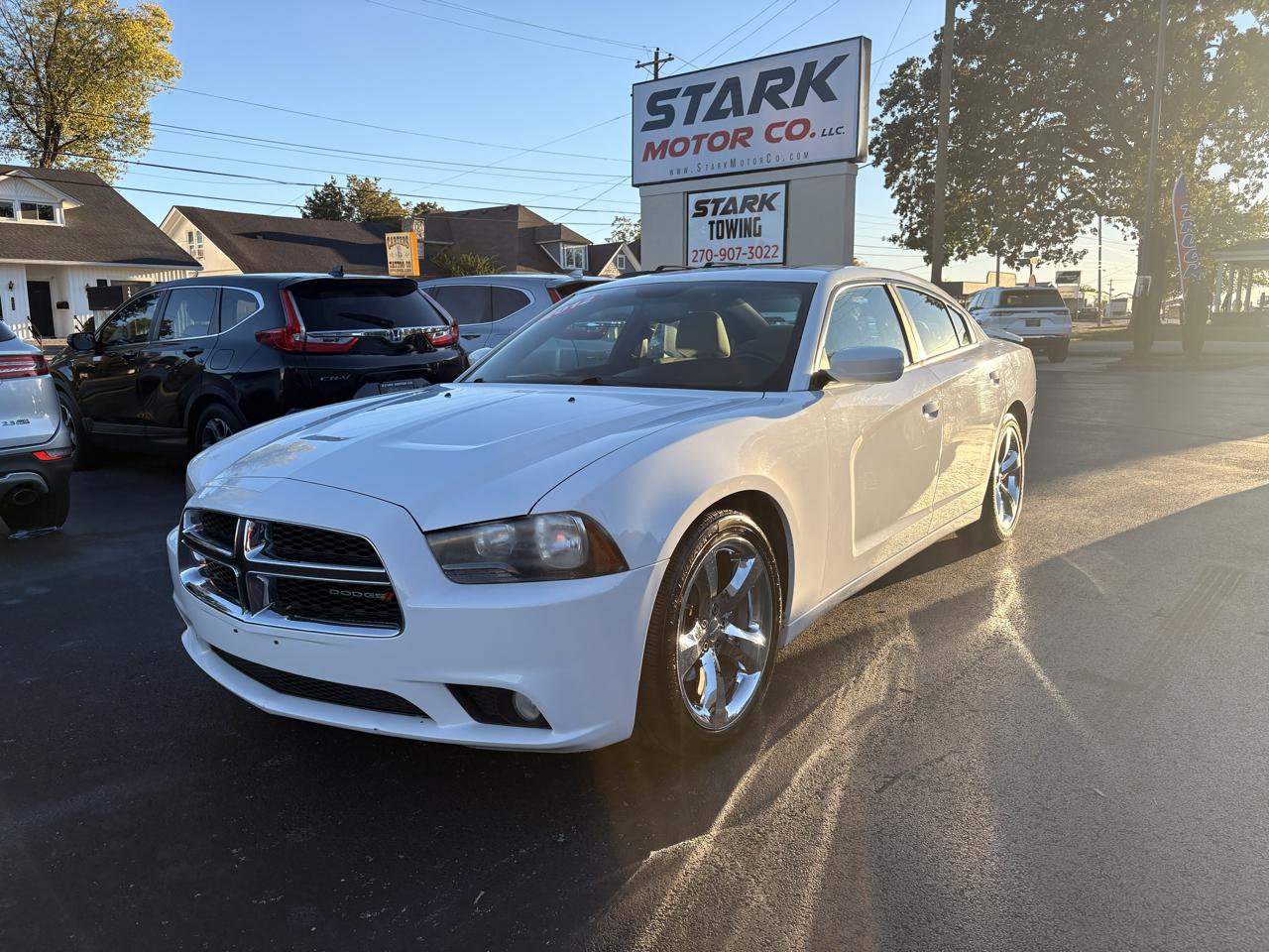 Dodge Charger 4dr Sdn SXT RWD 2012