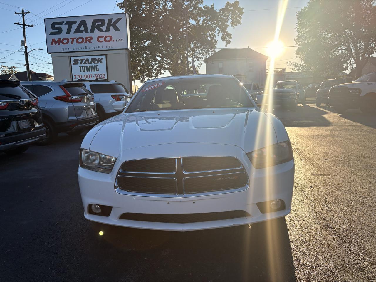 Dodge Charger 4dr Sdn SXT RWD 2012
