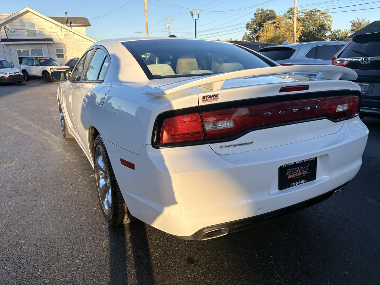 Dodge Charger 4dr Sdn SXT RWD 2012