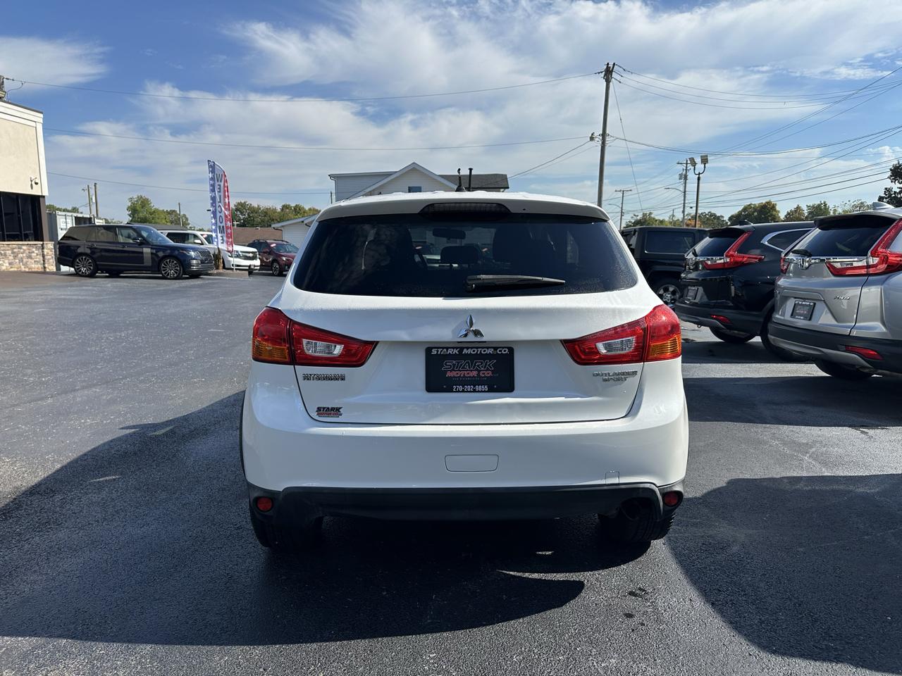 Mitsubishi Outlander Sport 2WD 4dr CVT 2.0 ES 2016