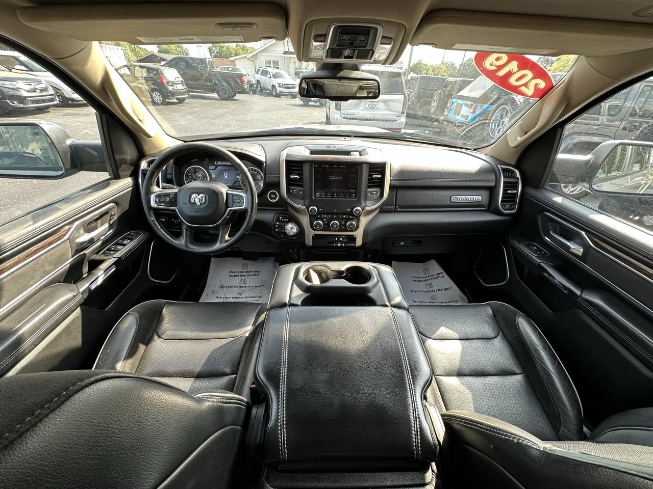 RAM 1500 Laramie 4x4 Crew Cab 5'7" Box 2019