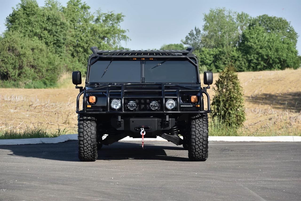 AM General Hummer 4-Passenger Wgn Enclosed 1996