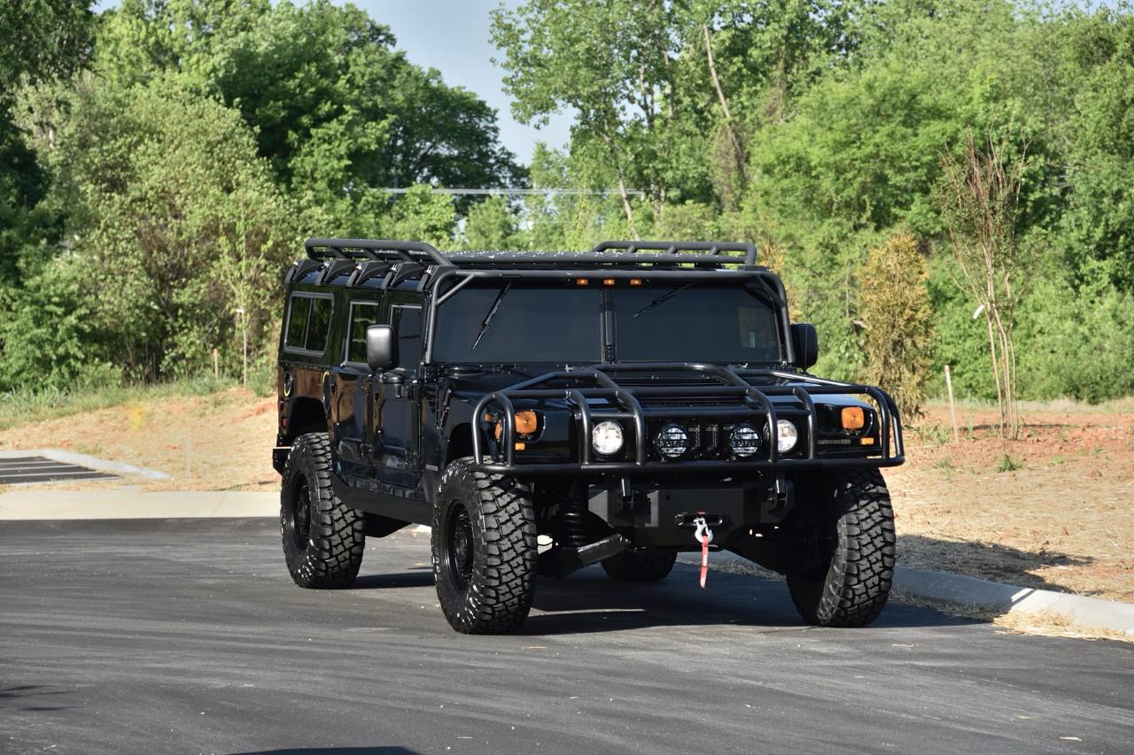 AM General Hummer 4-Passenger Wgn Enclosed 1996