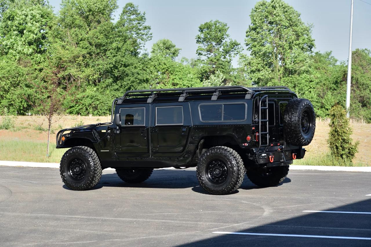 AM General Hummer 4-Passenger Wgn Enclosed 1996