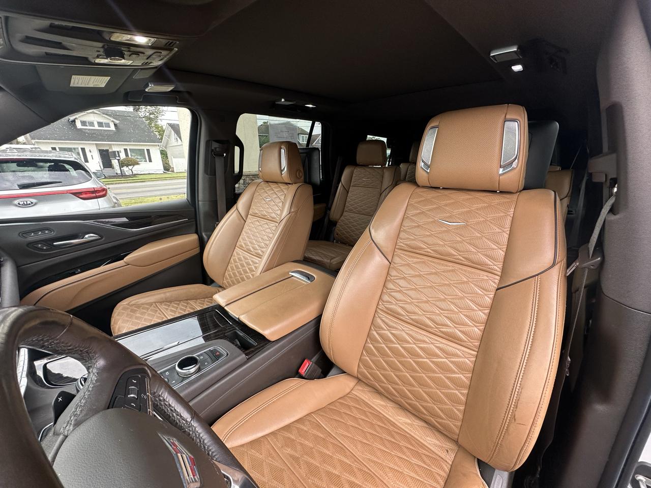 Cadillac Escalade 4WD 4dr Sport 2021