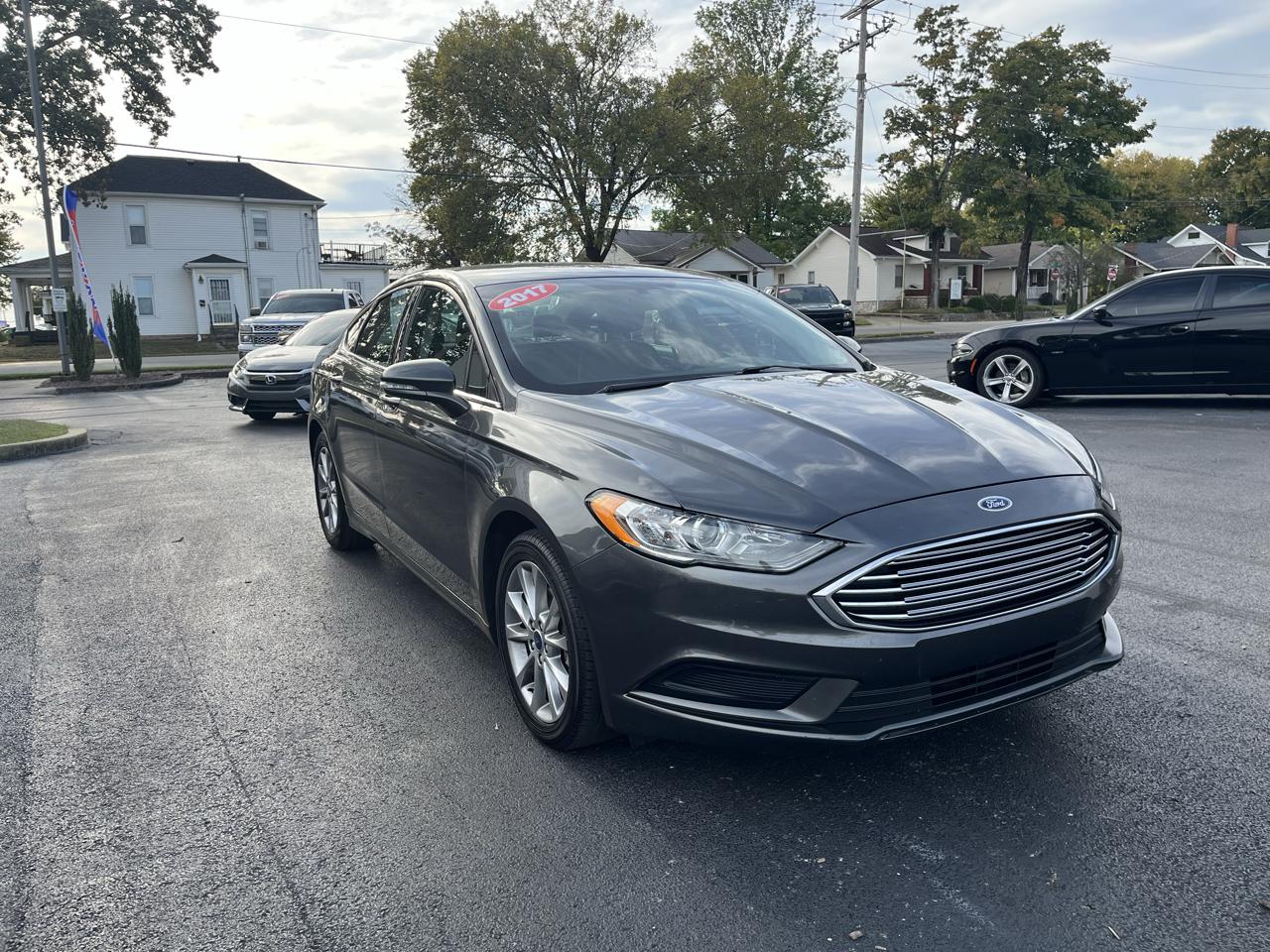 Ford Fusion SE FWD 2017