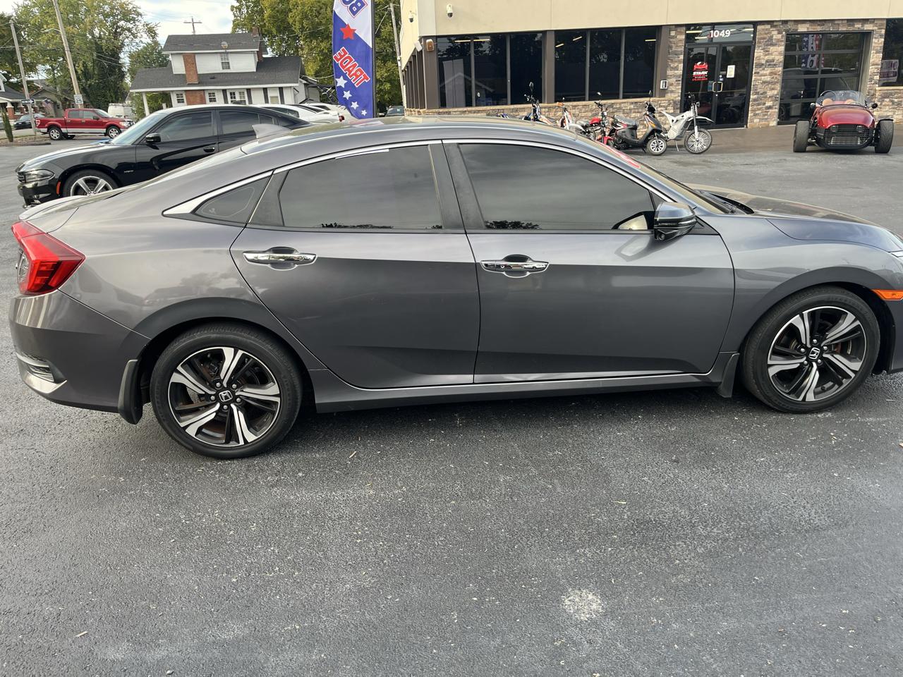 Honda Civic Sedan Touring CVT 2018