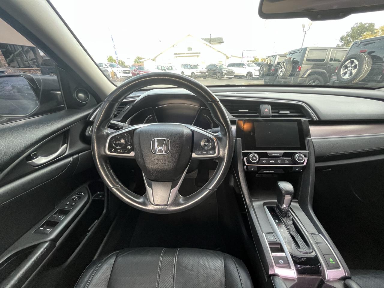 Honda Civic Sedan Touring CVT 2018