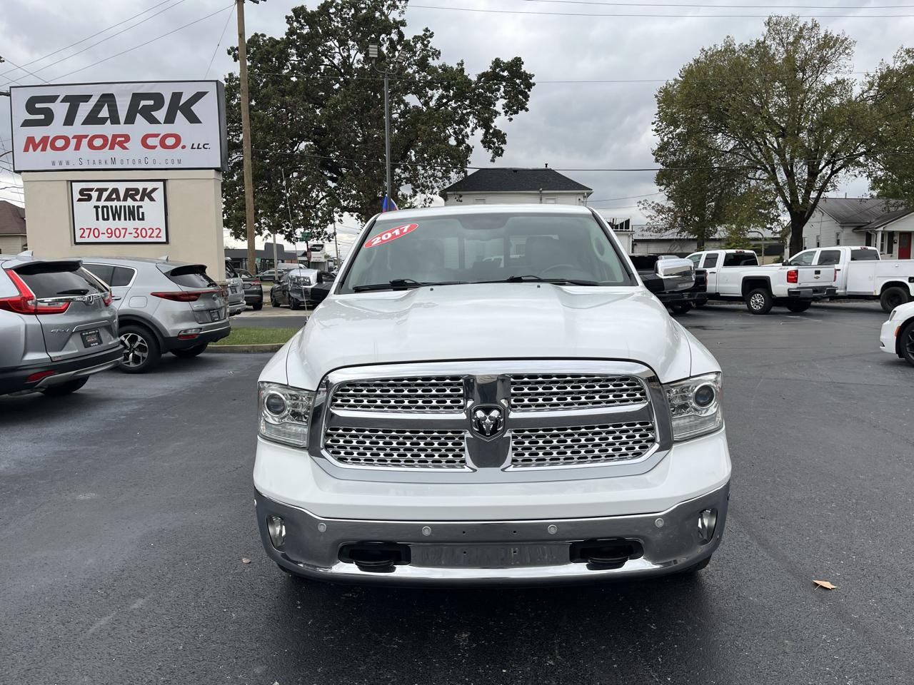 RAM 1500 Laramie 4x4 Crew Cab 5'7" Box 2017