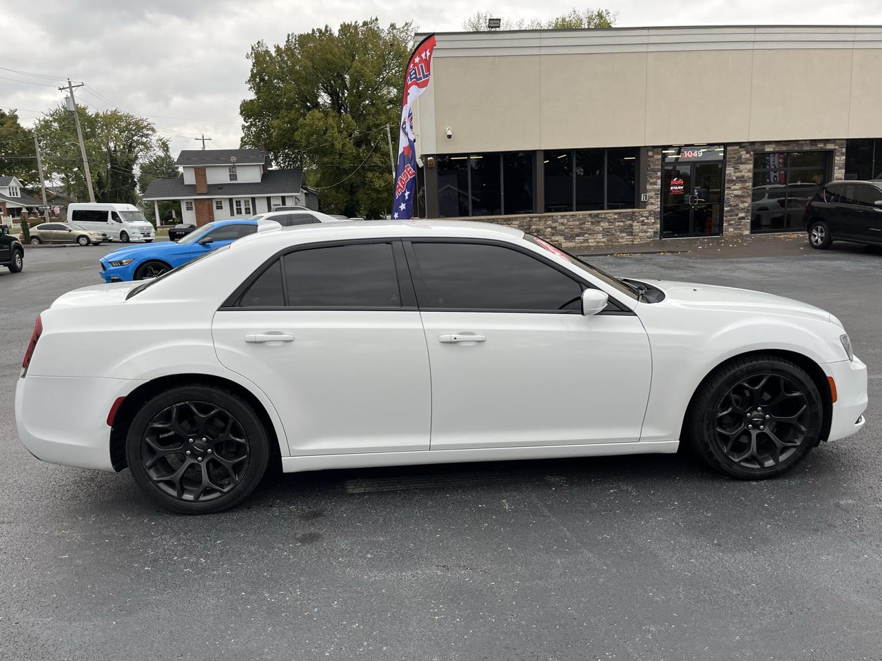 Chrysler 300 300S RWD 2019