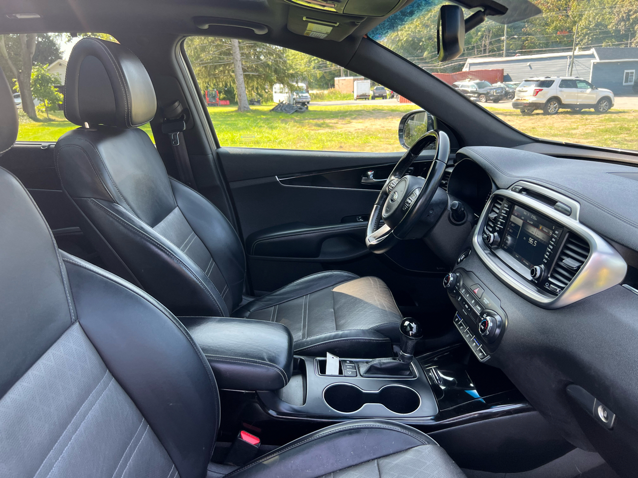 Kia Sorento SX V6 AWD 2016 Kia Sorento SX V6 AWD 2016