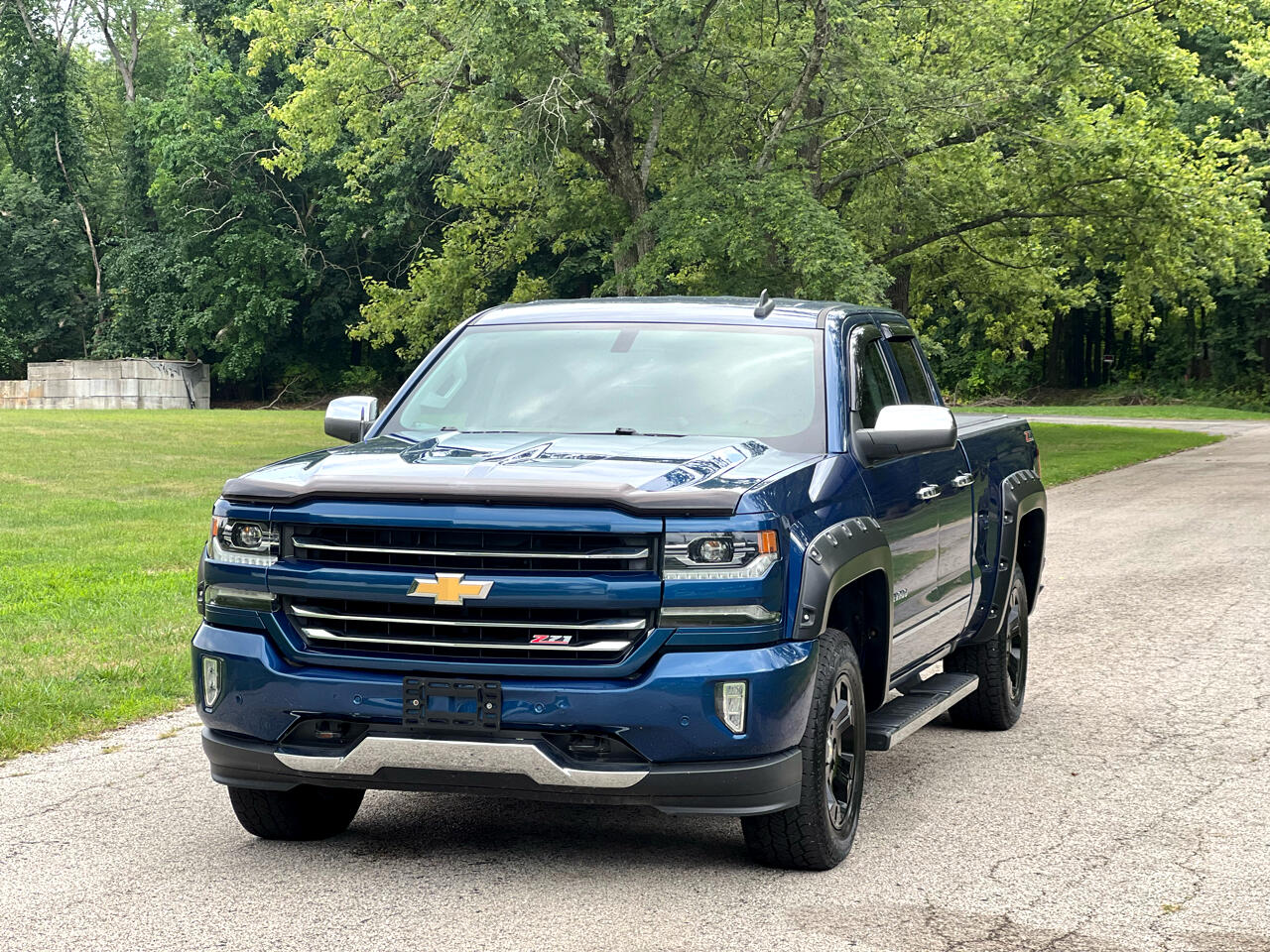 Chevrolet Silverado 1500 LTZ Double Cab Short Box 4WD 2017 Chevrolet Silverado 1500 LTZ Double Cab Short Box 4WD 2017