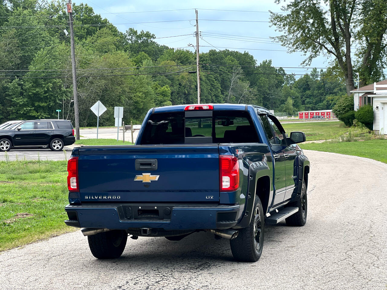 Chevrolet Silverado 1500 LTZ Double Cab Short Box 4WD 2017 Chevrolet Silverado 1500 LTZ Double Cab Short Box 4WD 2017