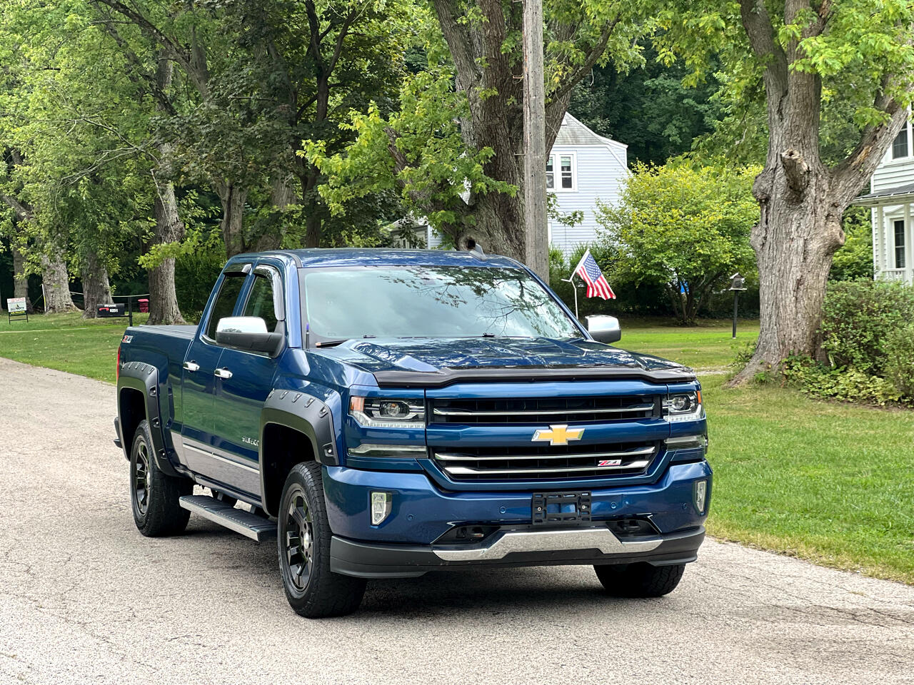 Chevrolet Silverado 1500 LTZ Double Cab Short Box 4WD 2017 Chevrolet Silverado 1500 LTZ Double Cab Short Box 4WD 2017
