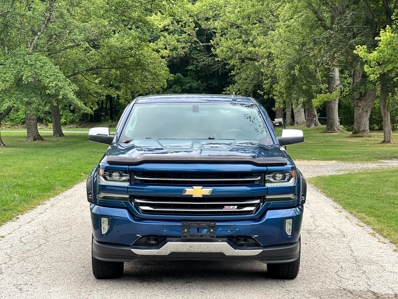 Chevrolet Silverado 1500 LTZ Double Cab Short Box 4WD 2017 Chevrolet Silverado 1500 LTZ Double Cab Short Box 4WD 2017