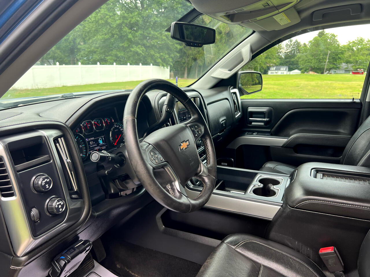 Chevrolet Silverado 1500 LTZ Double Cab Short Box 4WD 2017 Chevrolet Silverado 1500 LTZ Double Cab Short Box 4WD 2017