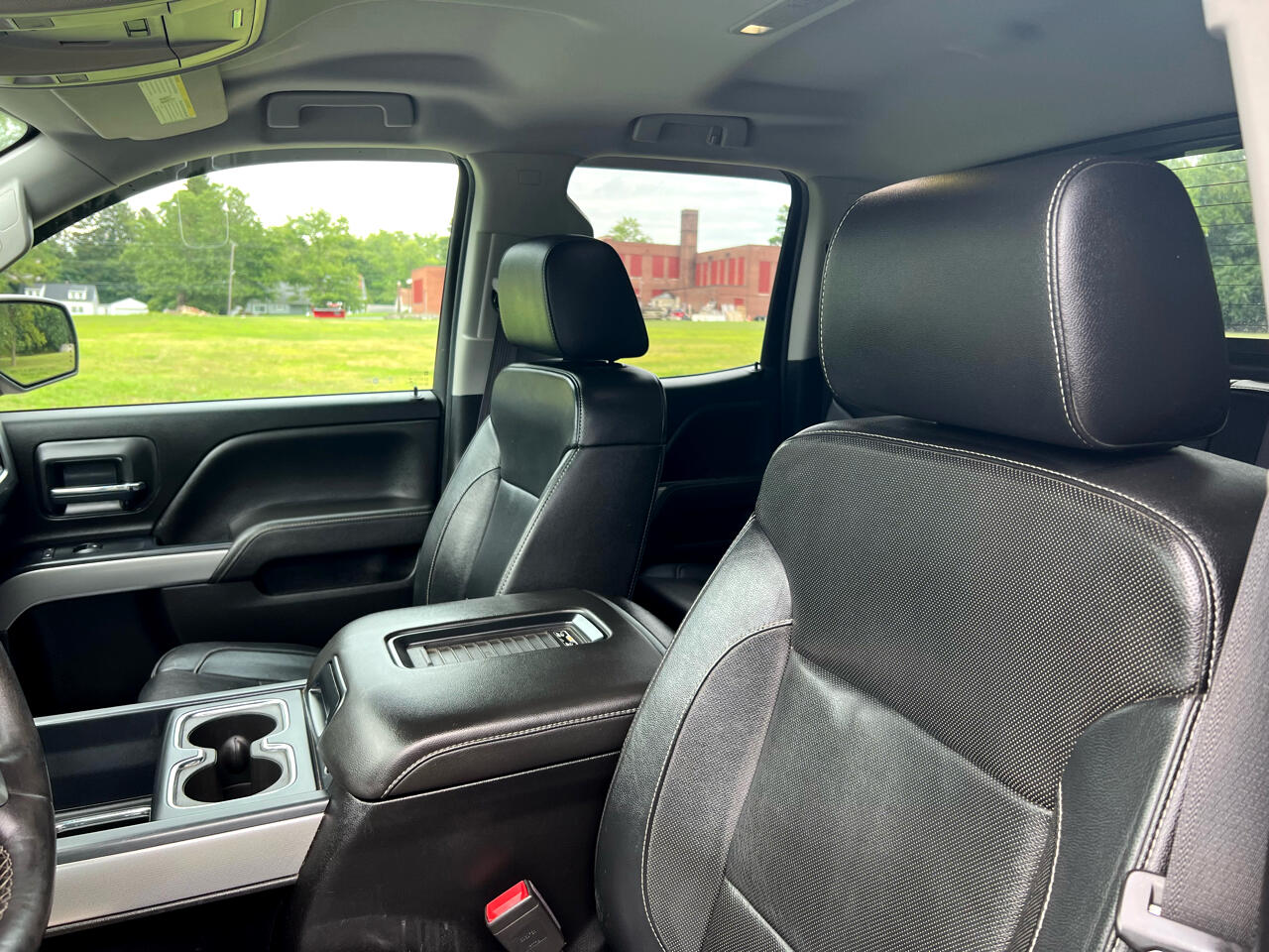 Chevrolet Silverado 1500 LTZ Double Cab Short Box 4WD 2017 Chevrolet Silverado 1500 LTZ Double Cab Short Box 4WD 2017