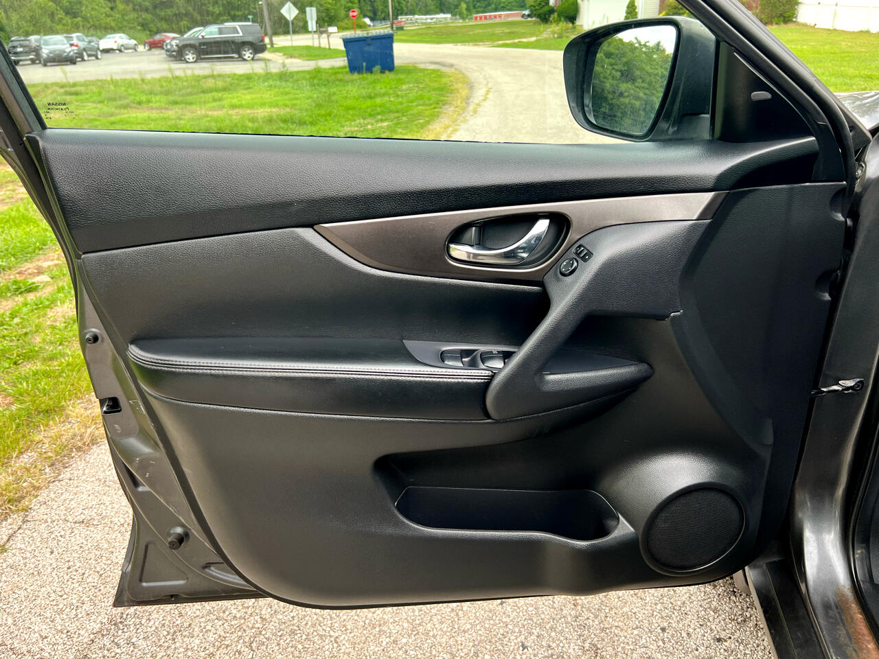 Nissan Rogue SV AWD 2014 Nissan Rogue SV AWD 2014