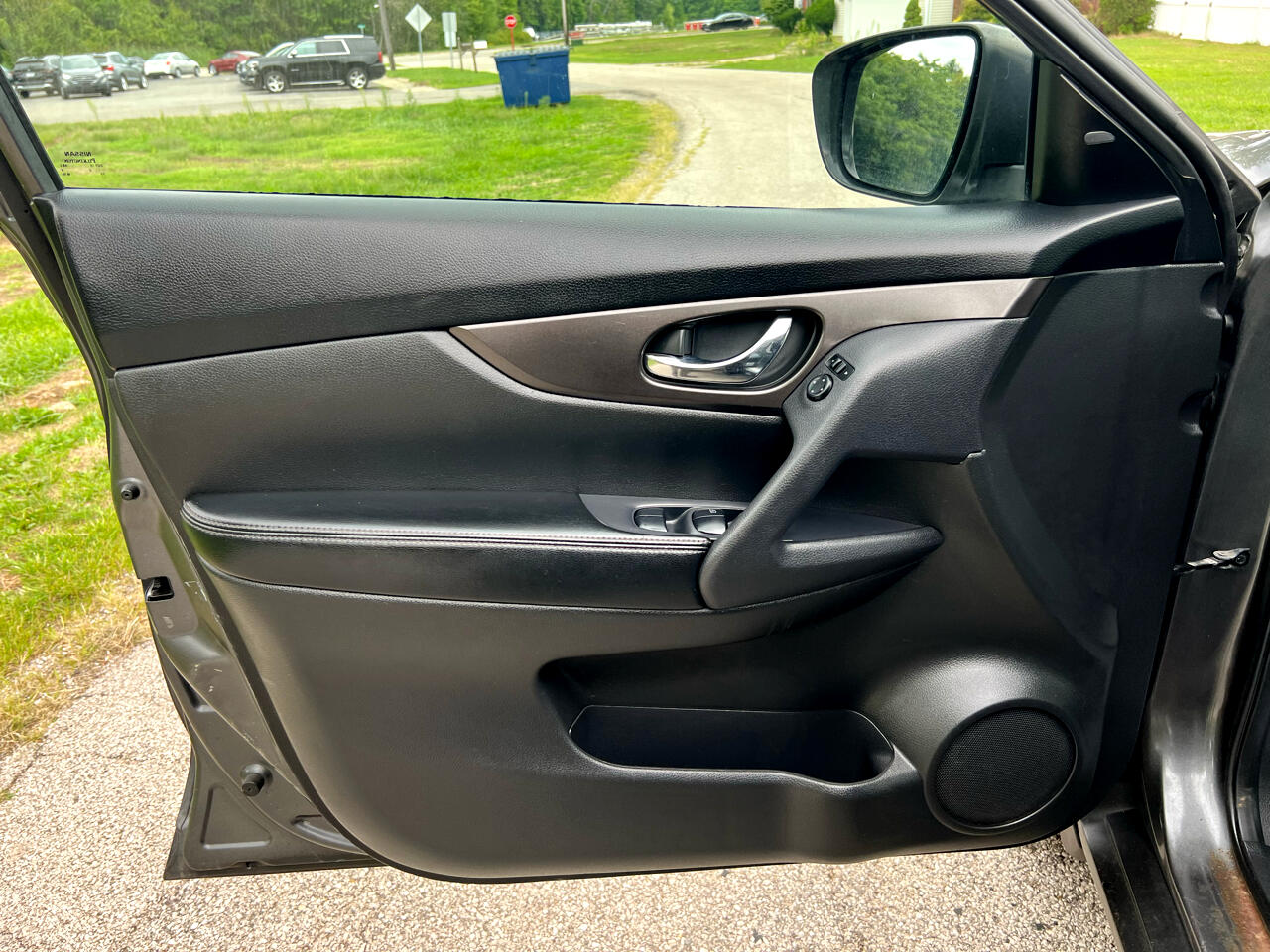 Nissan Rogue SV AWD 2014 Nissan Rogue SV AWD 2014