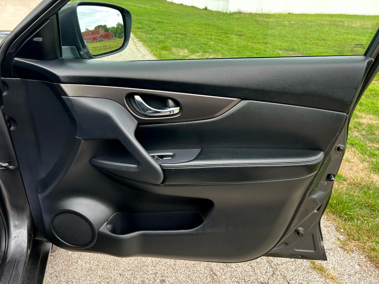 Nissan Rogue SV AWD 2014 Nissan Rogue SV AWD 2014