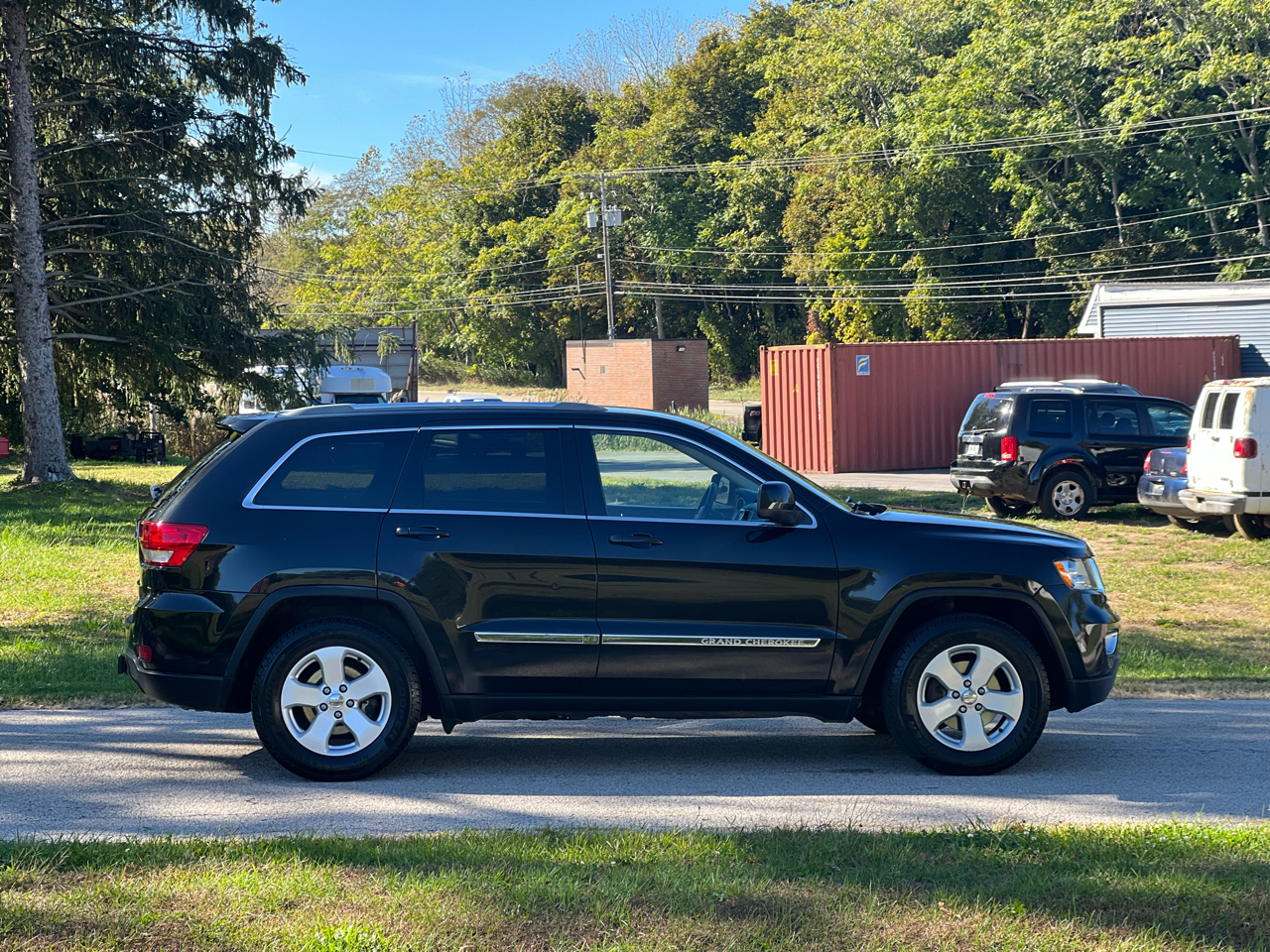 Jeep Grand Cherokee Laredo 4WD 2012 Jeep Grand Cherokee Laredo 4WD 2012
