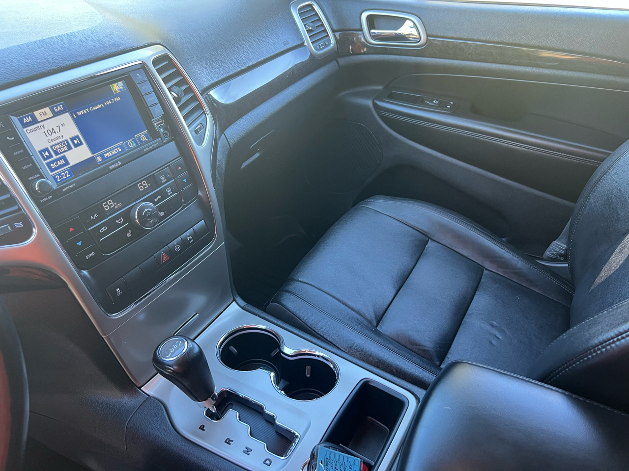 Jeep Grand Cherokee Laredo 4WD 2012 Jeep Grand Cherokee Laredo 4WD 2012