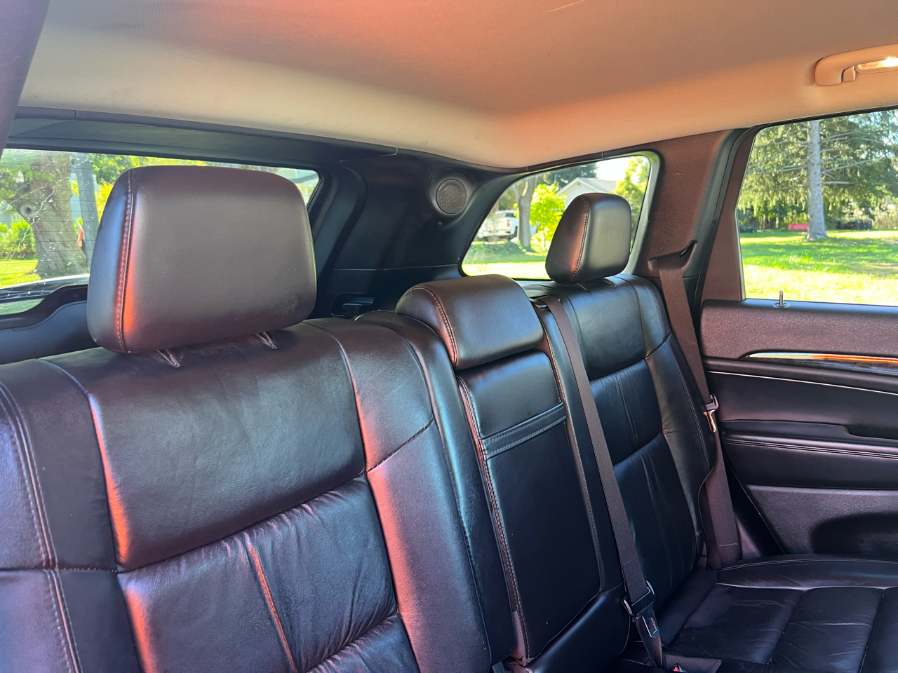 Jeep Grand Cherokee Laredo 4WD 2012 Jeep Grand Cherokee Laredo 4WD 2012